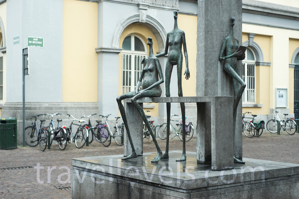 скульптура, Брюгге