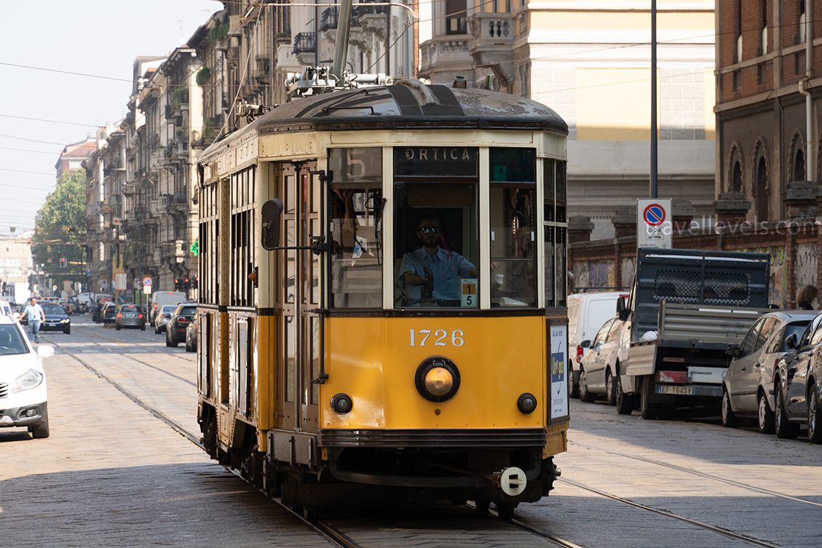 Желтый трамвай, Милан