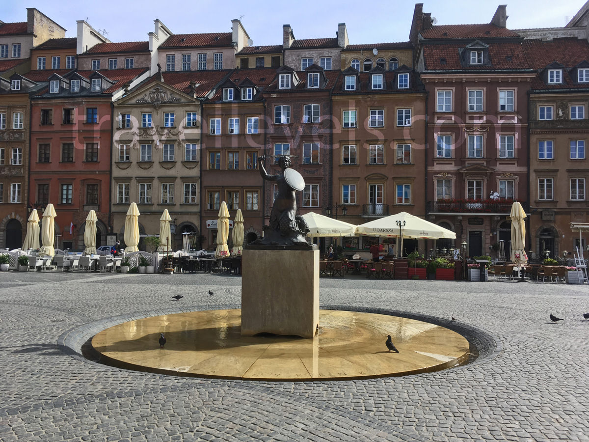 Скульптура Русалочка, Варшава